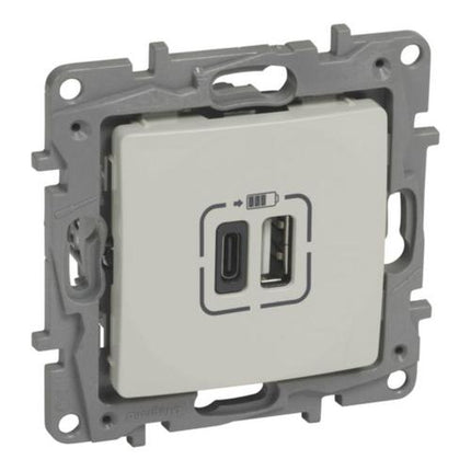 764697Legrandنيلوه مقبس شحن USB مزدوج من النوع A والنوع C وحدتان عاجي
