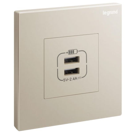 282447-C2Legrandجاليون موصل USB مزدوج بقوة 2.4A من النوع A لون شمبانيا