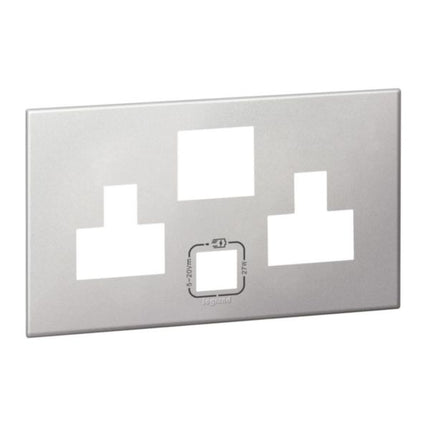 575446Legrandلوحة Legrand بمقبسين متعددة المعايير مع USB 27W ألومنيوم ناعم