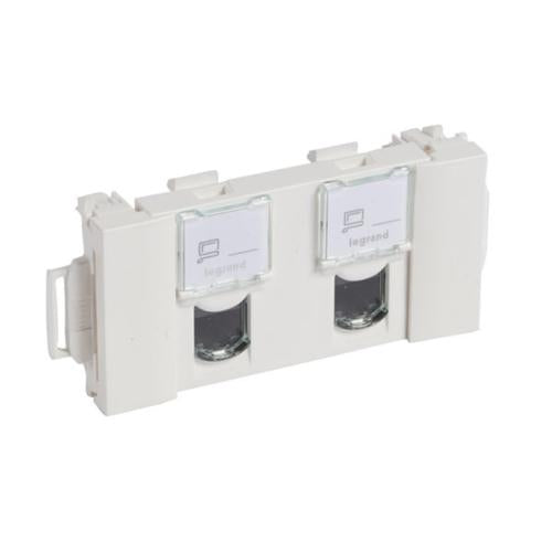 076544Legrandموزاييك مقبس RJ45 مزدوج فئة 6 UTP سولوكليب 3 وحدات أبيض