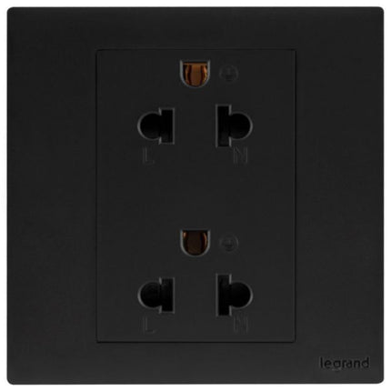 MEC31049BLLegrandمقبس أوبريا أحادي الفتحة يورو-أمريكي 16A مزدوج مات أسود
