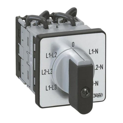 014653Legrandمفتاح كام دوار لجراند فولتميتر PR 12 16A 6 جهات