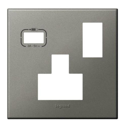 575145ALegrandمقبس معياري متعدد بمفتاح وحيد مع USB A من ليجراند - رمادي