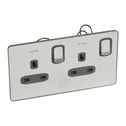 832077Legrandمقبس كهربائي Synergy Sleek ثنائي القنوات مع مفتاح 13A من الفولاذ المقاوم للصدأ