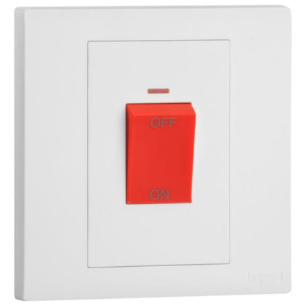 MEC21029WHLegrandمفتاح أوبريا أحادي الفتحة 45 أمبير ثنائي القطب مع مؤشر LED أحمر - أبيض مات
