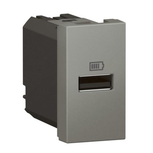 571681Legrandوحدة Arteor USB من النوع A بمنفذ واحد للشحن 3A 15W مغنيسيوم