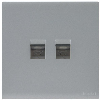 MEC42070SLLegrandمقبس هاتف RJ11 مزدوج أوبريا فضي داكن