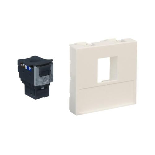 632938Legrandمحول مقبس Linkeo C+ الأبيض RJ45 فئة 6 FTP