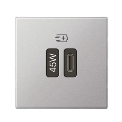 575484Legrandشاحن Arteor USB بقوة 45 واط نوع C مع تقديم الطاقة