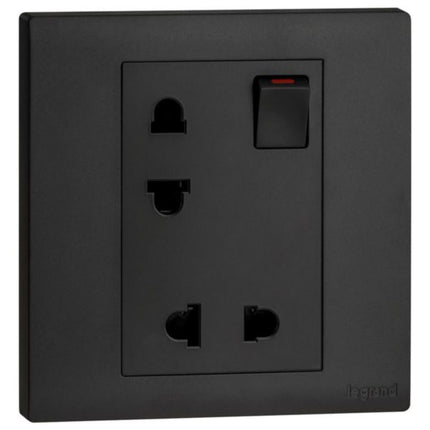 MEC32048BLLegrandمقبس أوبريا أحادي الفتحة يورو-أمريكي 16 أمبير ثنائي القطب مع مفتاح باللون الأسود المط