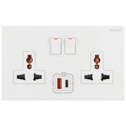 282337Legrandجاليون - مقبس متعدد المعايير بمفتاح 2 فتحة مع شاحن USB 27W أبيض