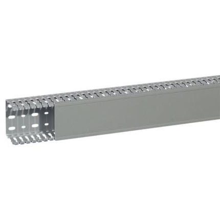 636116Legrandقناة الكابلات Transcab من Legrand 80x60 ملم رمادي RAL 7030