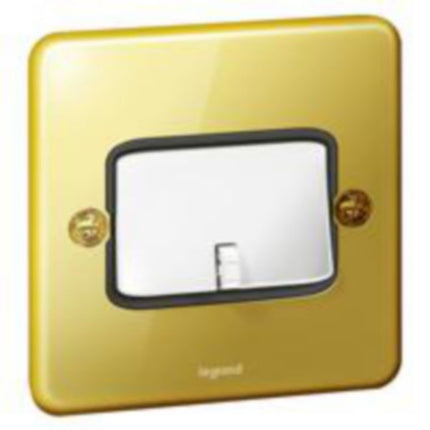 833409Legrandمفتاح المروحة ثلاثي الأقطاب Synergy Authentic 10A ذهبي لامع