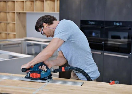 Cordless plunge saw biturbo | GKT 18V-52 GC