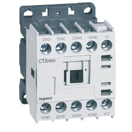 416816Legrandمرحل التحكم ليجراند CTX3 بـ 3NO1NC 230V AC للتحكم بالمحركات