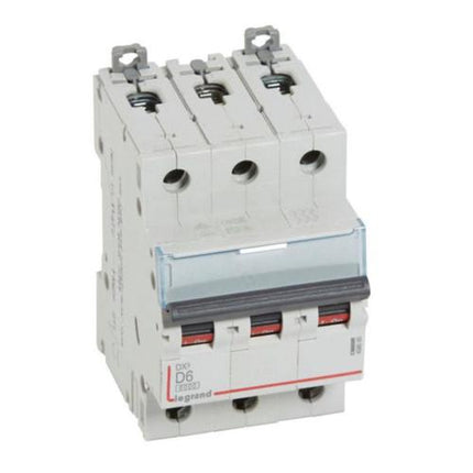 408085Legrandقاطع دارة Legrand DX3 ثلاثي الأقطاب 6A نوع D