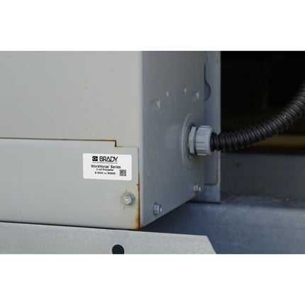 B30 Series Metallised Polyester Labels