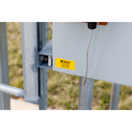 B33 Continuous Weather Resistant Outdoor Polyester Labels