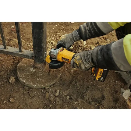 DEWALT 20V MAX Brushless Cordless 125mm Paddle Switch Grinder | DCG408B