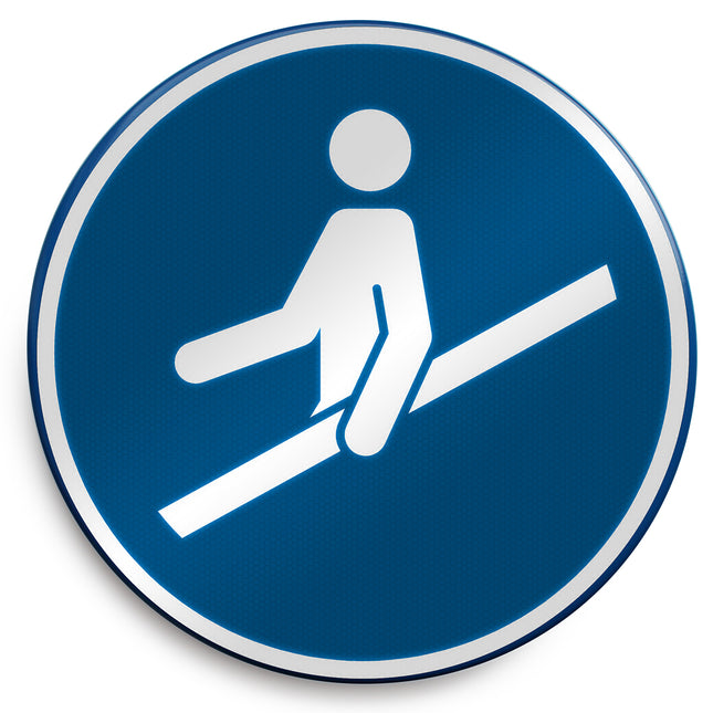 ISO Safety Sign  Use handrail