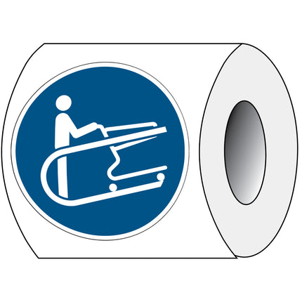 ISO Safety Sign  Hold the trolley handle