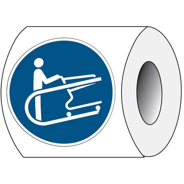 ISO Safety Sign  Hold the trolley handle