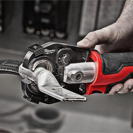 Milwaukee M18 FORCE LOGIC Hydraulic 53 kN Cable Crimper | M18 HCCT