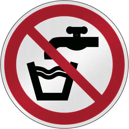 ISO Safety Sign  Not drinking water