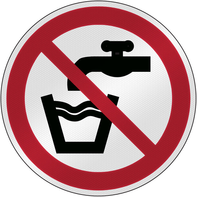 ISO Safety Sign  Not drinking water
