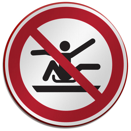 ISO Safety Sign  Do not stretch out of toboggan