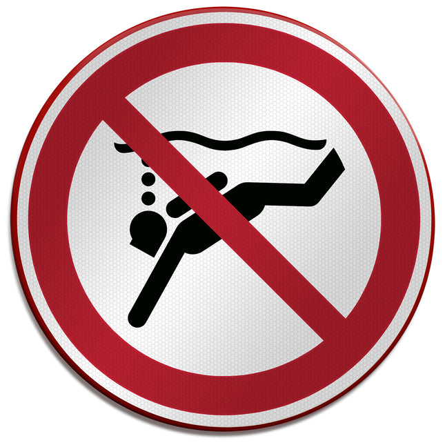 ISO Safety Sign  No subaqua diving