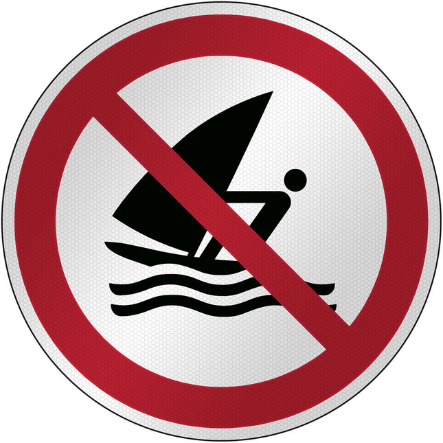 ISO Safety Sign  No windsurfing