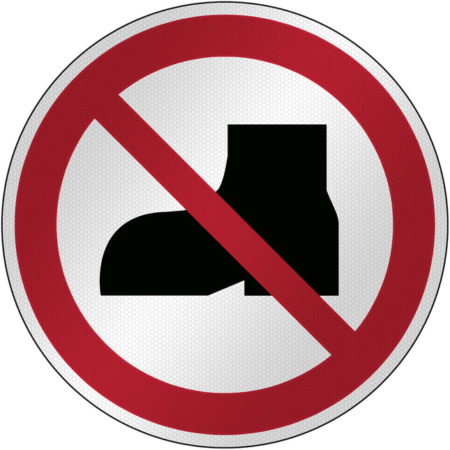 ISO Safety Sign  No outdoor footwear
