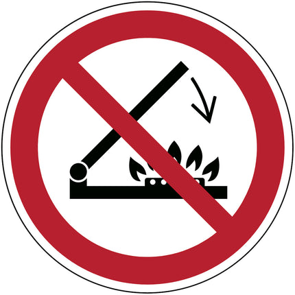 ISO Safety Sign  Do not shut lid when burners are operating
