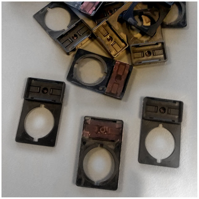 D22 adhesive pushbutton plate holder for T1527B
