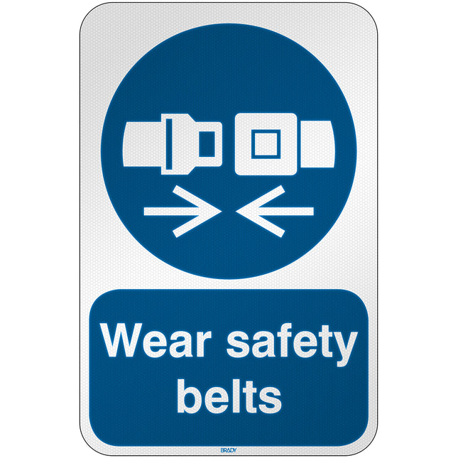 ISO Safety Sign  Wear safety belts