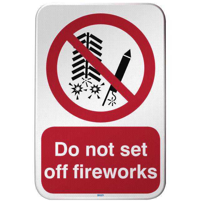 ISO Safety Sign  Do not set off fireworks