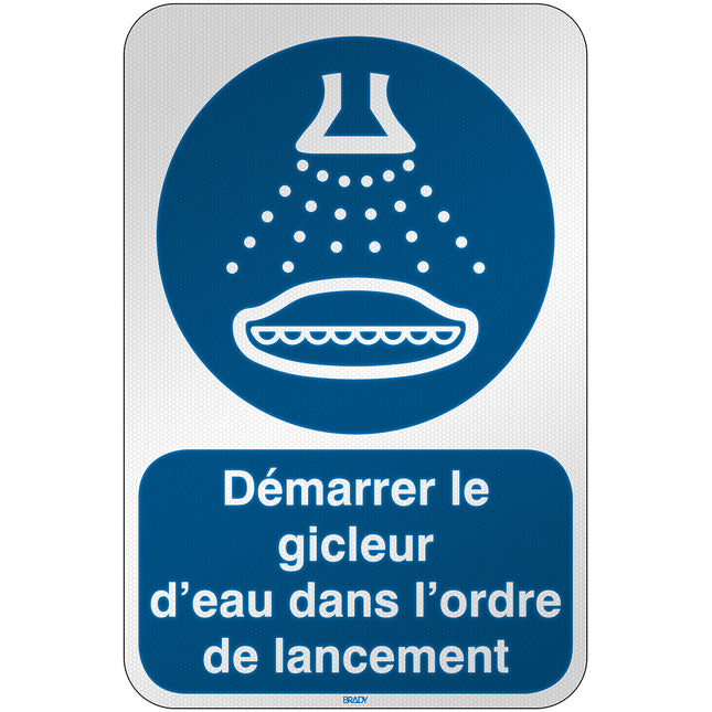 ISO Safety Sign  Start water spray in launch sequence