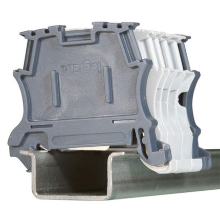 037510Legrandطرف نهائي ليجراند فايكنج3 لكتل المحطات بخطوة 6 ملم