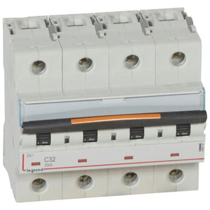 409797Legrandقاطع دائرة ليجراند DX3 رباعي الأقطاب 32 أمبير منحنى C