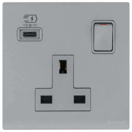 MEC33093SLLegrandأوبريا مقبس واحد BS 13A مع مفتاح USB نوع C 18W فضي داكن