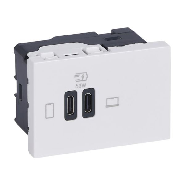 077673LLegrandشاحن موزاييك USB 3 وحدات 63 واط Type-C توصيل الطاقة أبيض