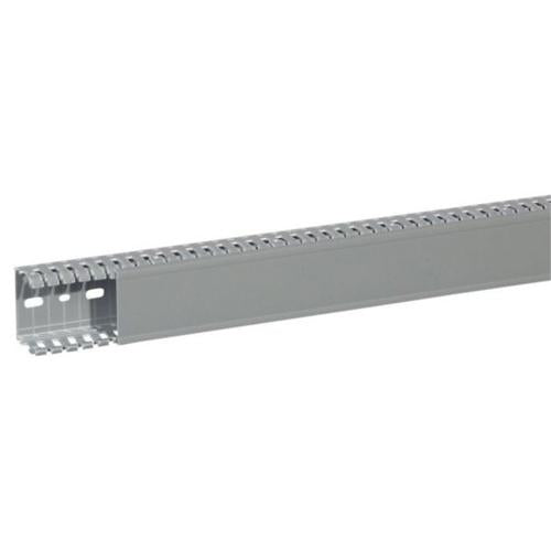 636111Legrandقناة كابلات ترانسكاب من ليجراند 60x40 ملم رمادي RAL 7030