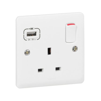 730078ALegrandسينرجي مقبس أحادي القطب غير مفتوح بمنفذ USB A بقوة 15 واط أبيض