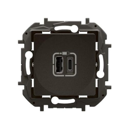 NP3403BKLegrandشاحن نيلويه USB مزدوج نوع A+C أسود مثبت بالجدار