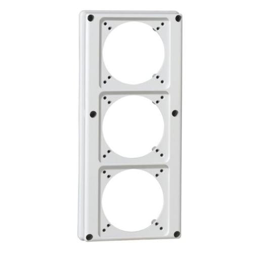 057714Legrandلوحة واجهة Legrand P17 Tempra بـ 3 مآخذ 16A وحدة مدمجة