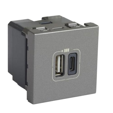 079392LegrandLegrand Mosaic مقبس شحن USB مزدوج Type-A و Type-C 5V 3A