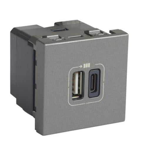 079392LegrandLegrand Mosaic مقبس شحن USB مزدوج Type-A و Type-C 5V 3A