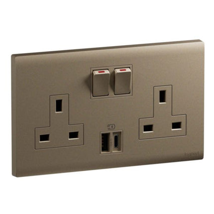 MEC33090RGLegrandمقبس تبديل أوبريا ثنائي المجموعة BS 13A مع USB A+C ذهبي وردي