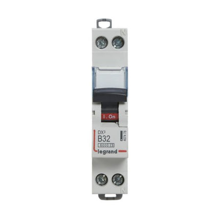 407478Legrandقاطع دورة Legrand DX3 MCB 1P+N 32A منحنى B 6000A